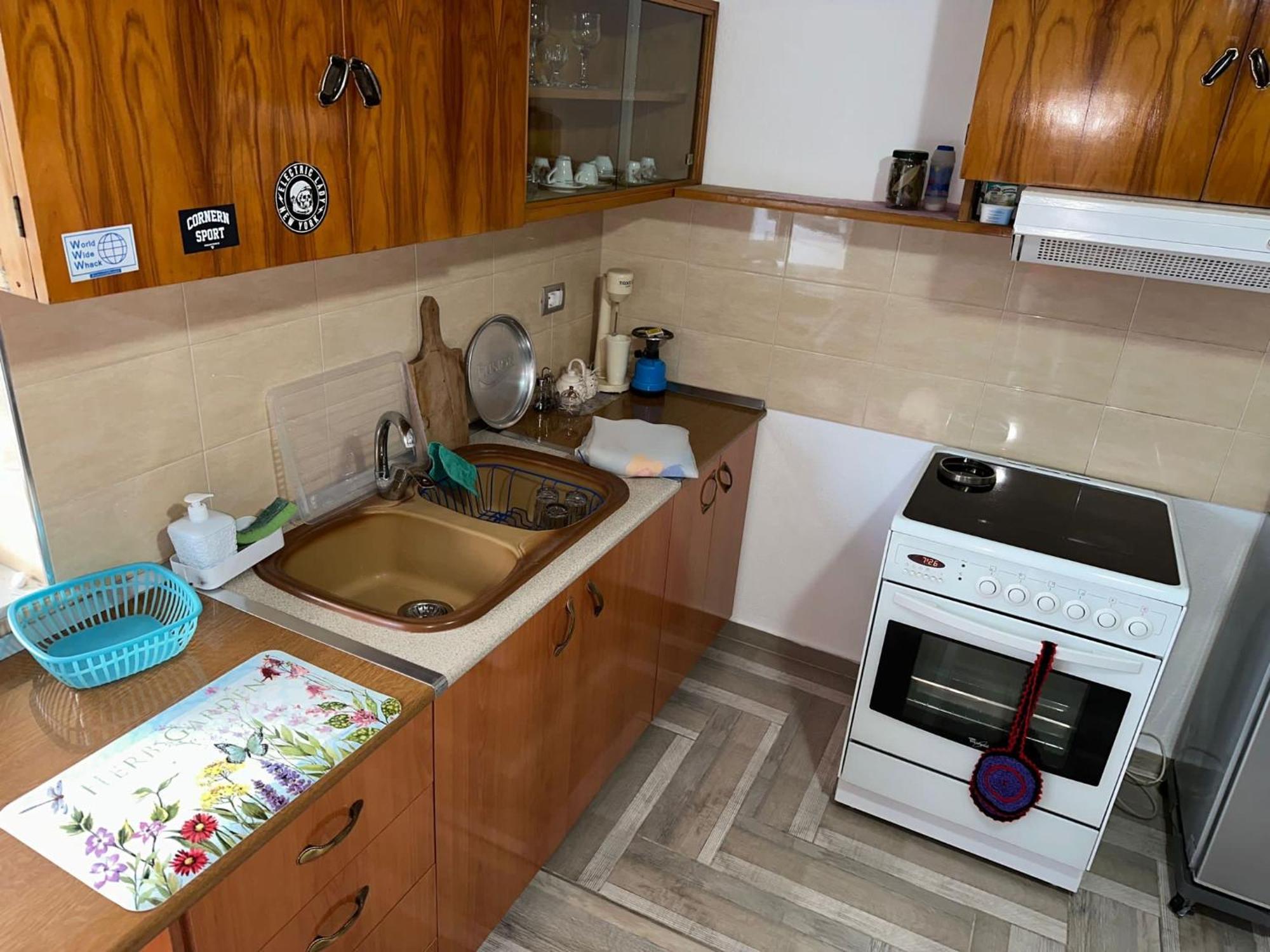 Villa Gardenhouse Memlishte Esterno foto